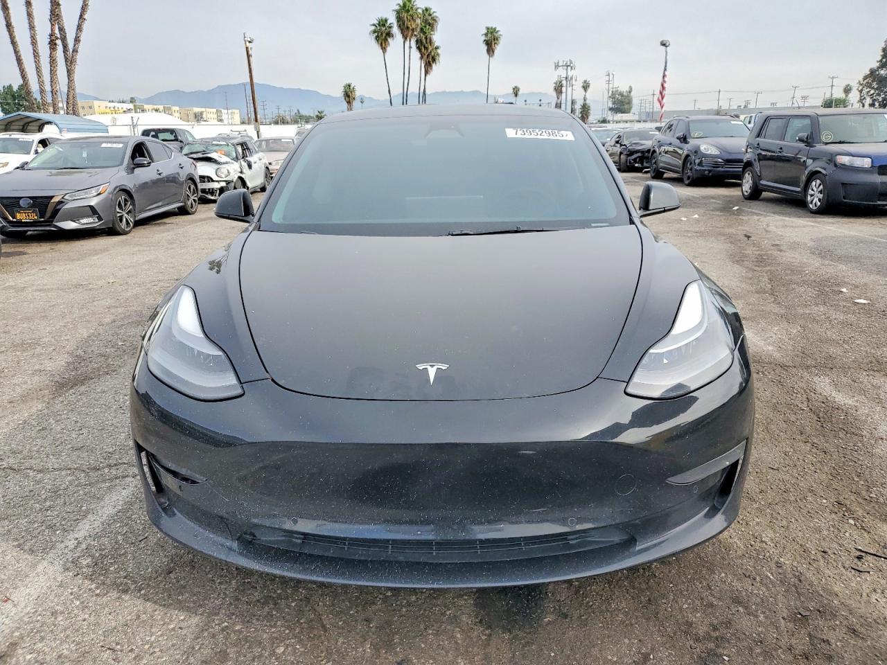 2022 Tesla Model 3 - zdjęcie 5