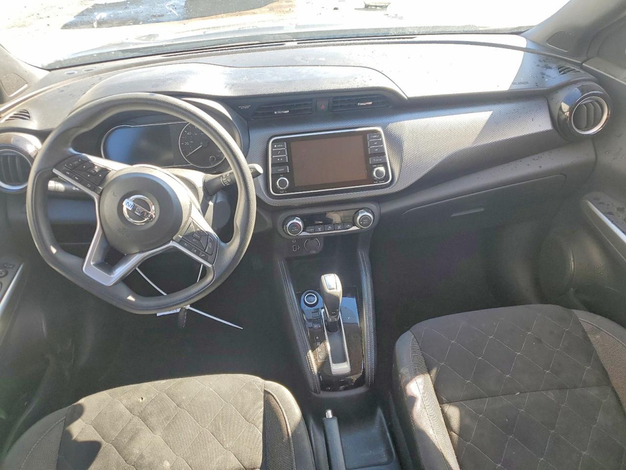 2019 Nissan Kicks S - zdjęcie 8