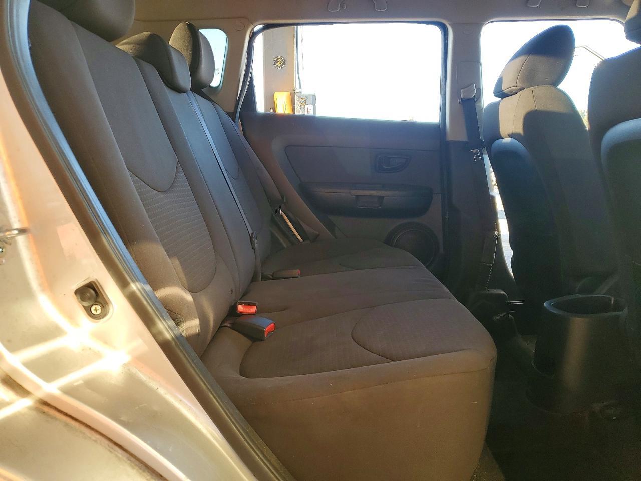 2013 Kia Soul - zdjęcie 10