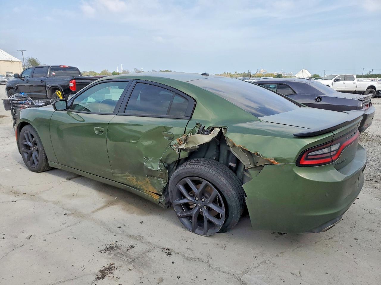 2021 Dodge Charger Sxt - zdjęcie 2