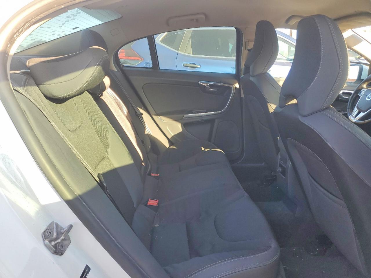 2014 Volvo S60 T5 - zdjęcie 10