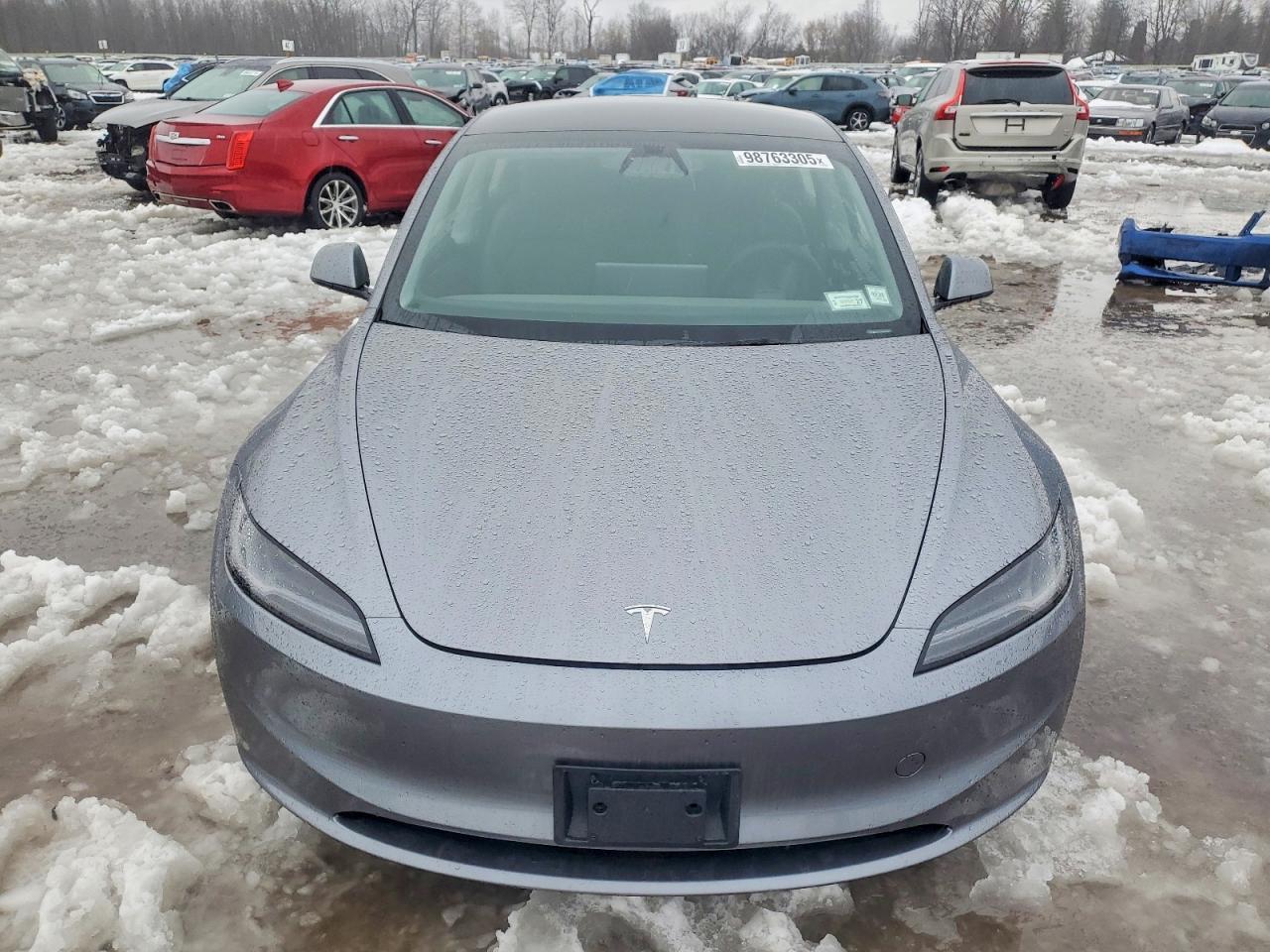 2025 Tesla Model 3 - zdjęcie 5