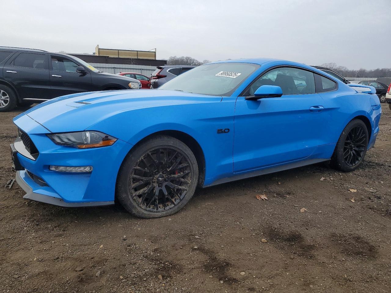 2022 Ford Mustang Gt - zdjęcie główne