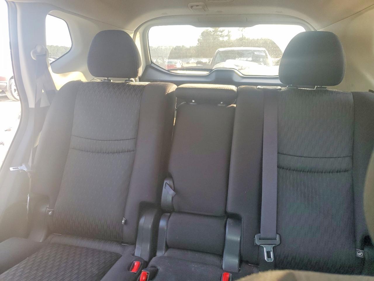 2020 Nissan Rogue S - zdjęcie 10