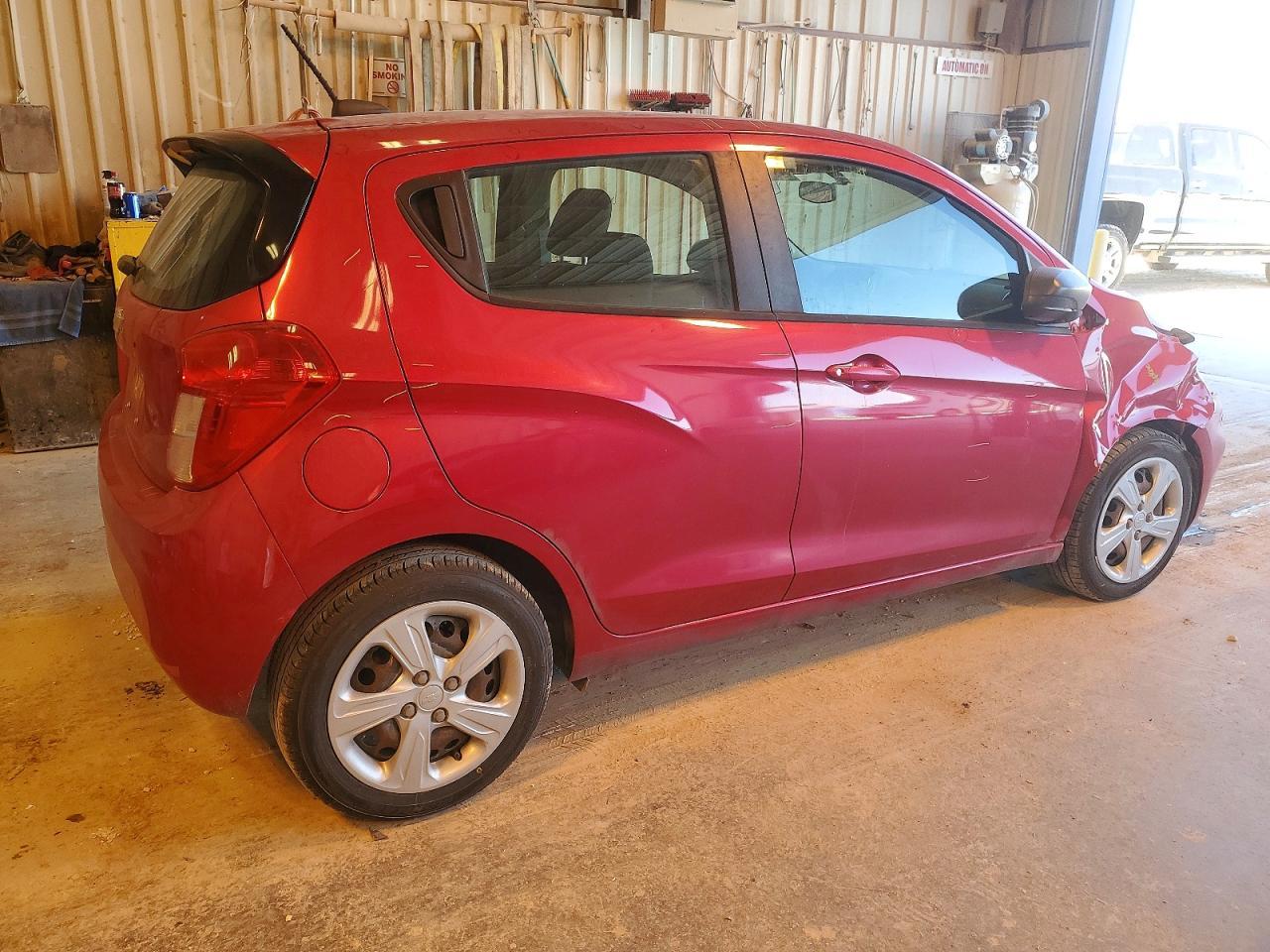 2020 Chevrolet Spark Ls - zdjęcie 3