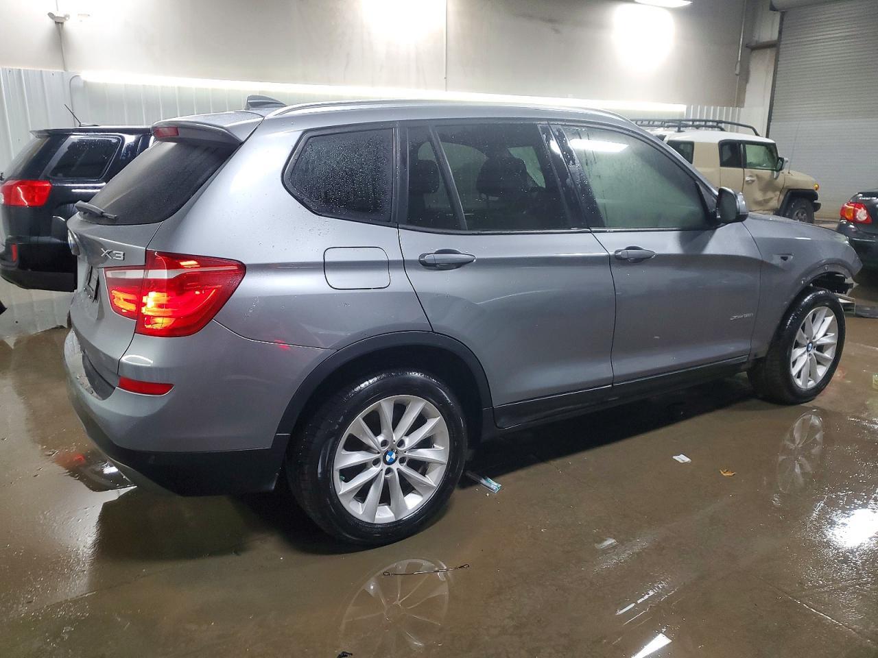 2017 BMW X3 xDrive28I - zdjęcie 3