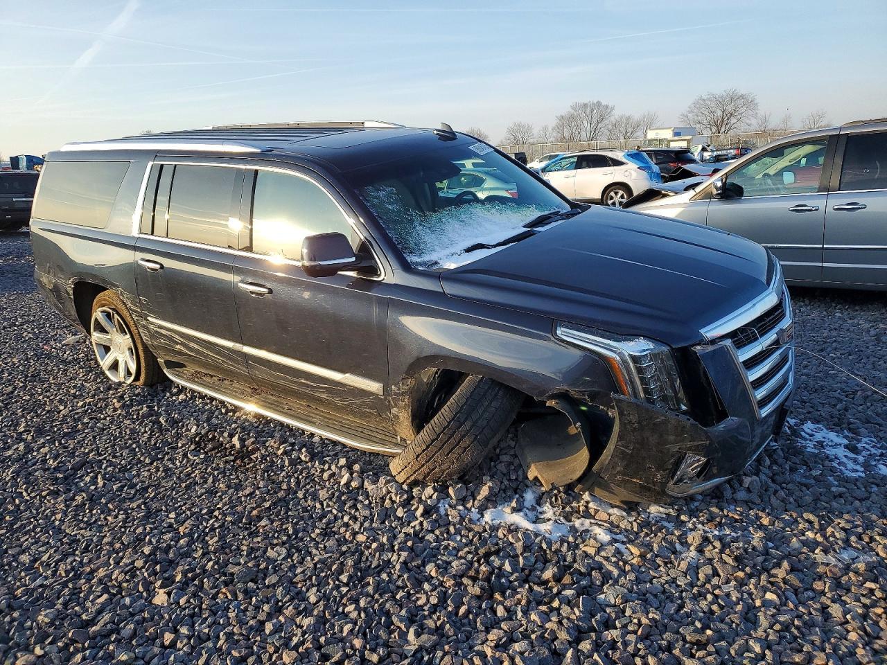 2017 Cadillac Escalade Esv Luxury - zdjęcie 4
