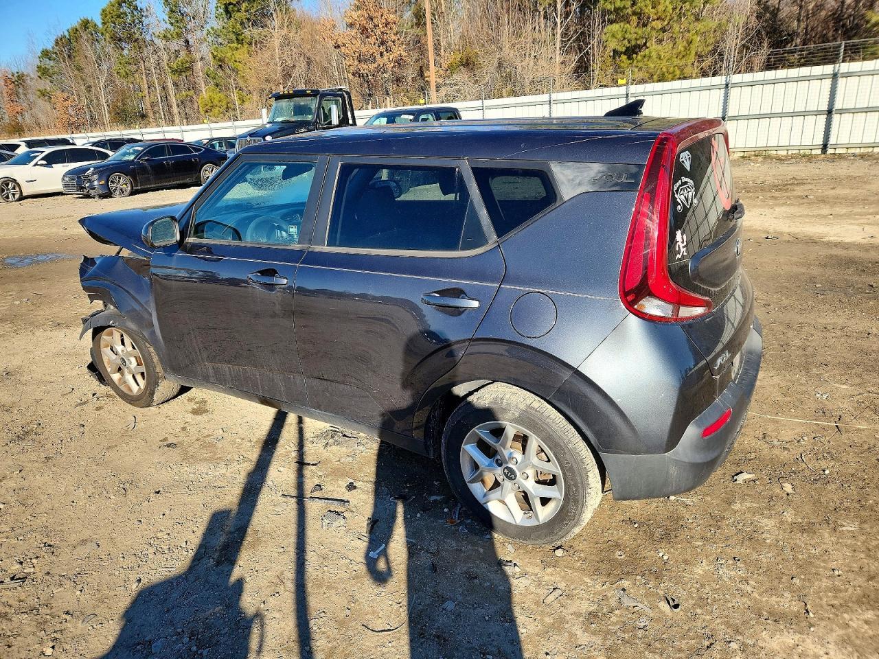 2021 Kia Soul Lx - zdjęcie 2
