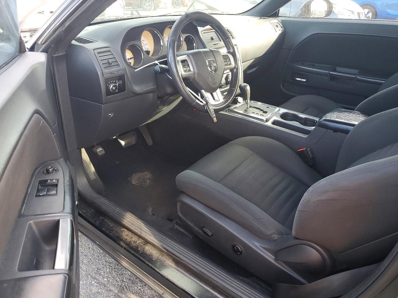 2013 Dodge Challenger Sxt - zdjęcie 8