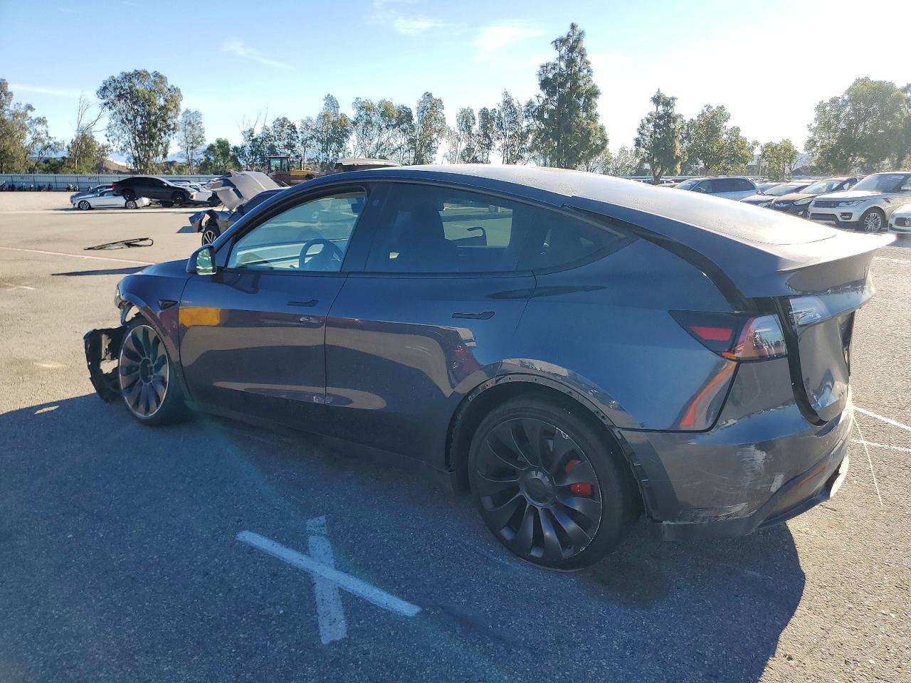 2022 Tesla Model Y - zdjęcie 2