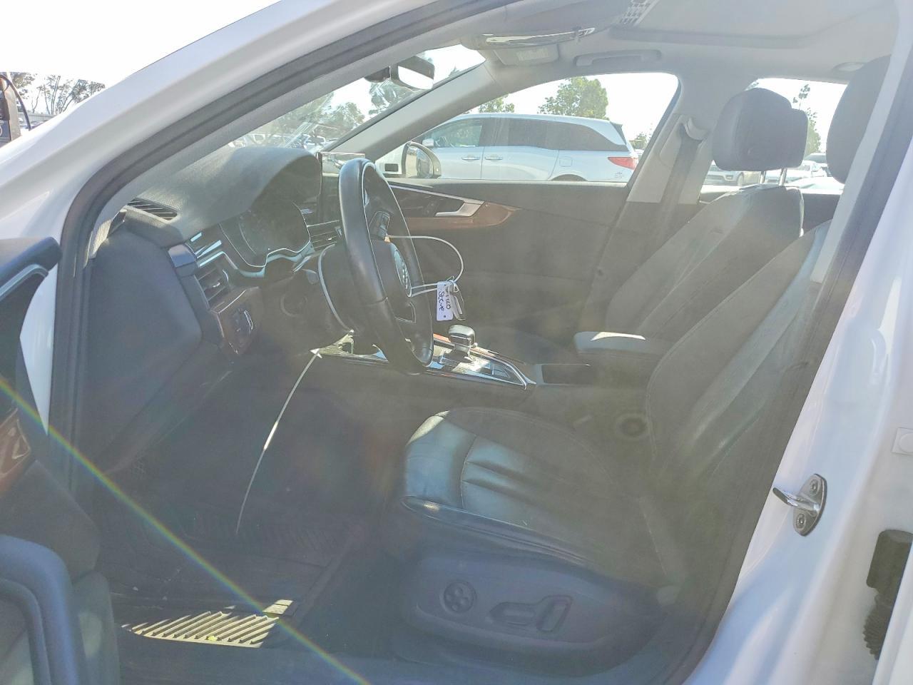 2022 Audi A4 Premium 40 - zdjęcie 7