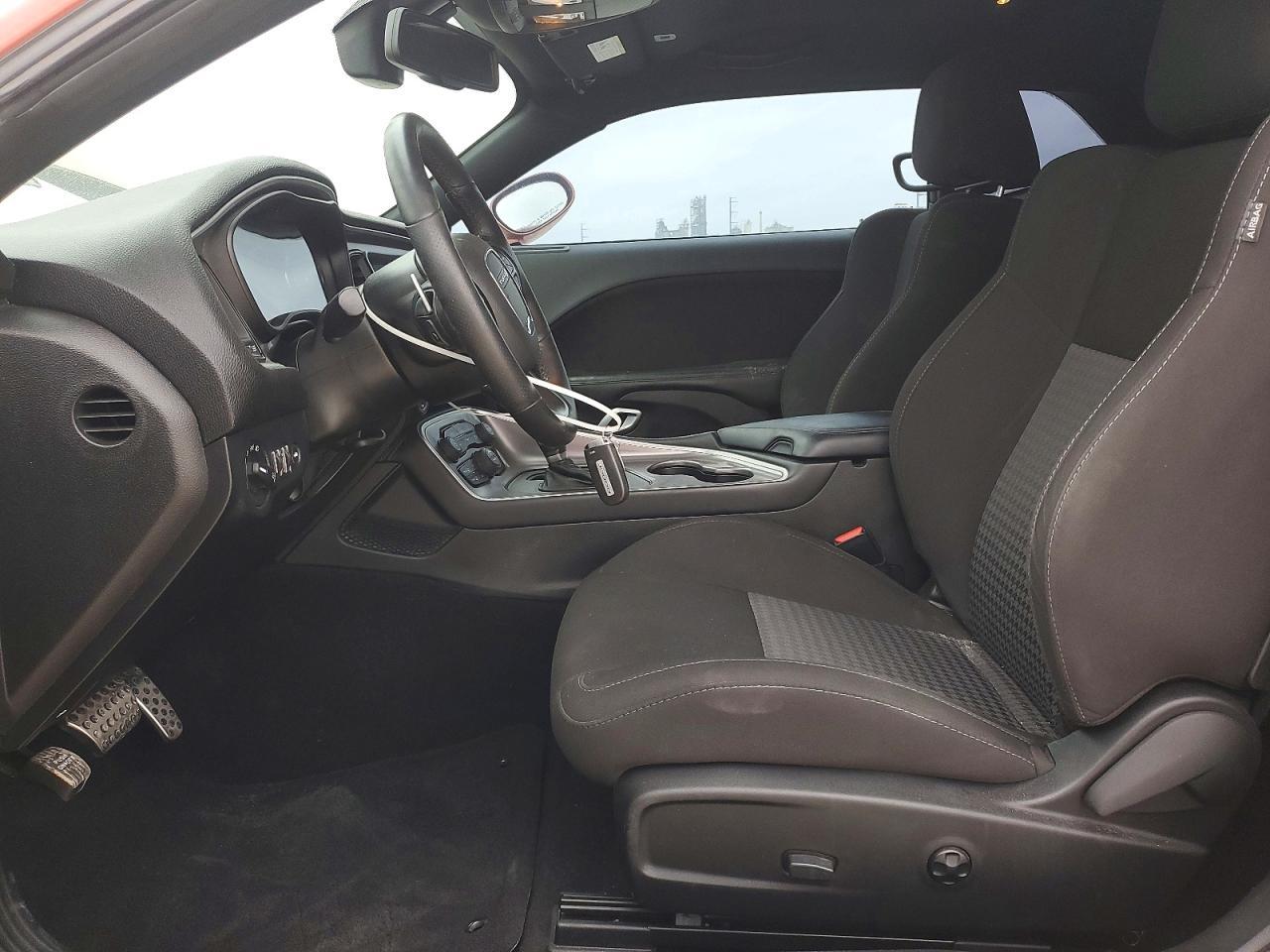 2021 Dodge Challenger R/T - zdjęcie 7