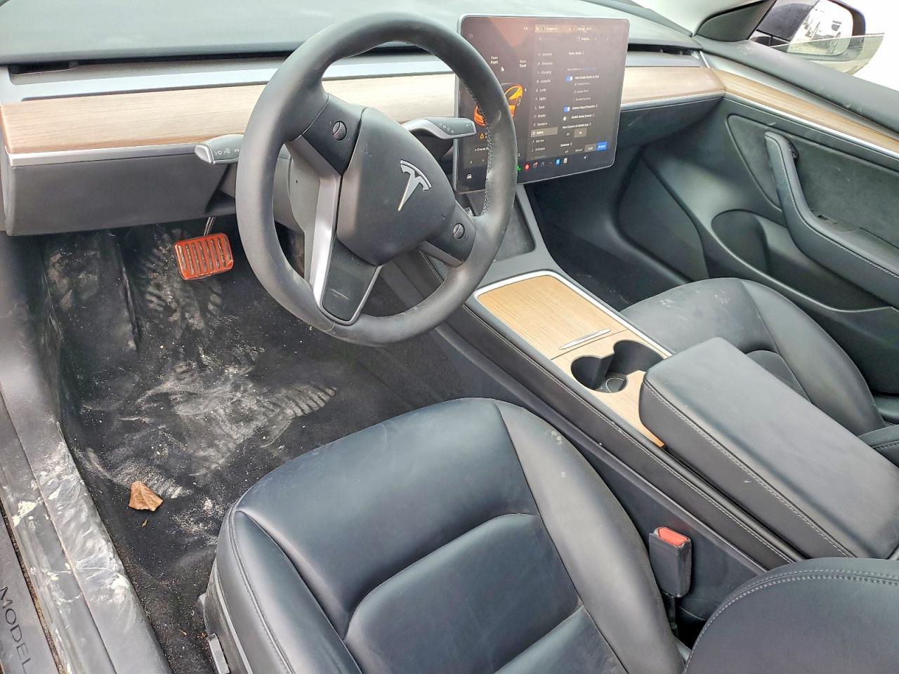 2023 Tesla Model 3 - zdjęcie 8