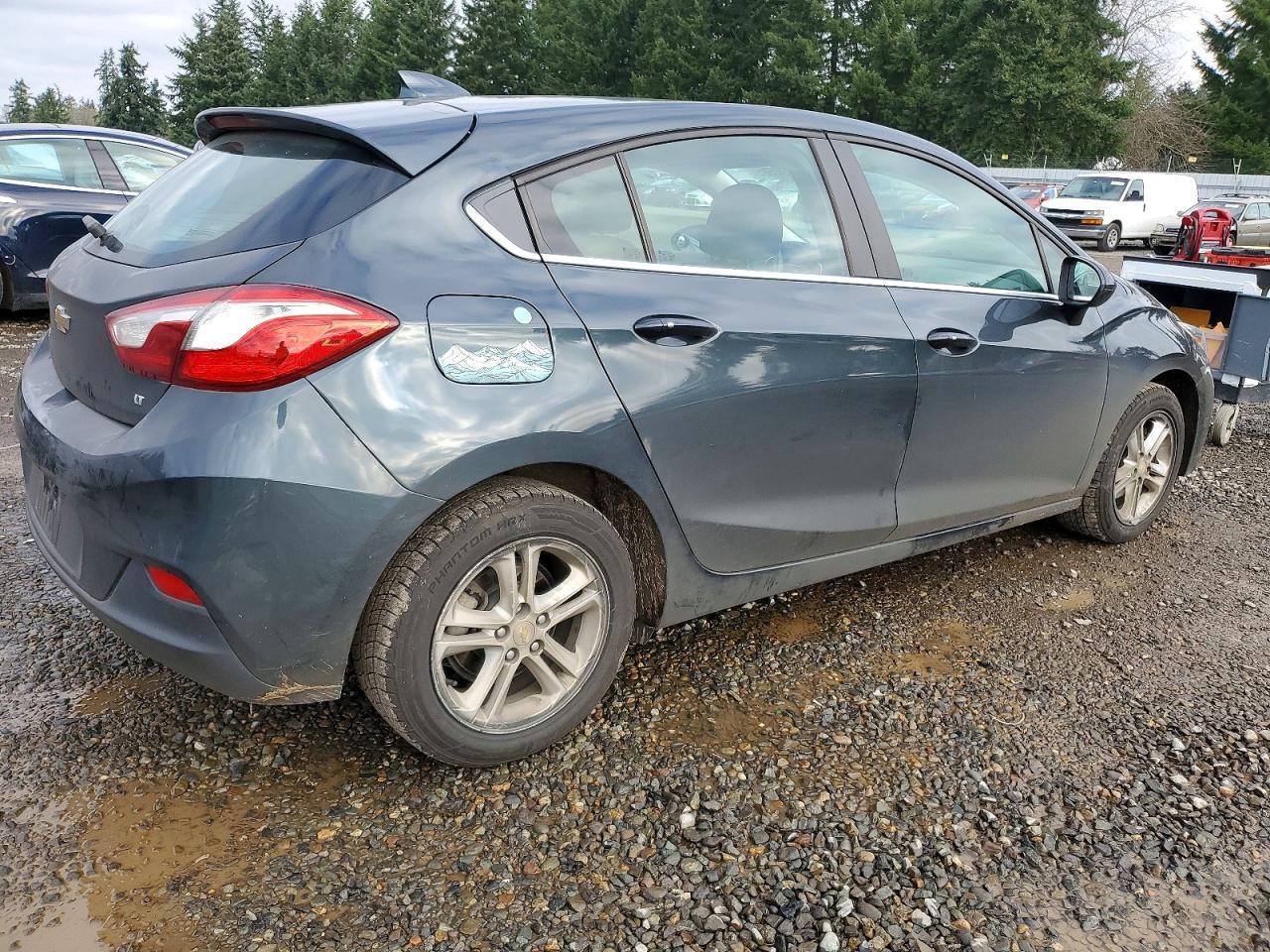 2018 Chevrolet Cruze Lt - zdjęcie 3