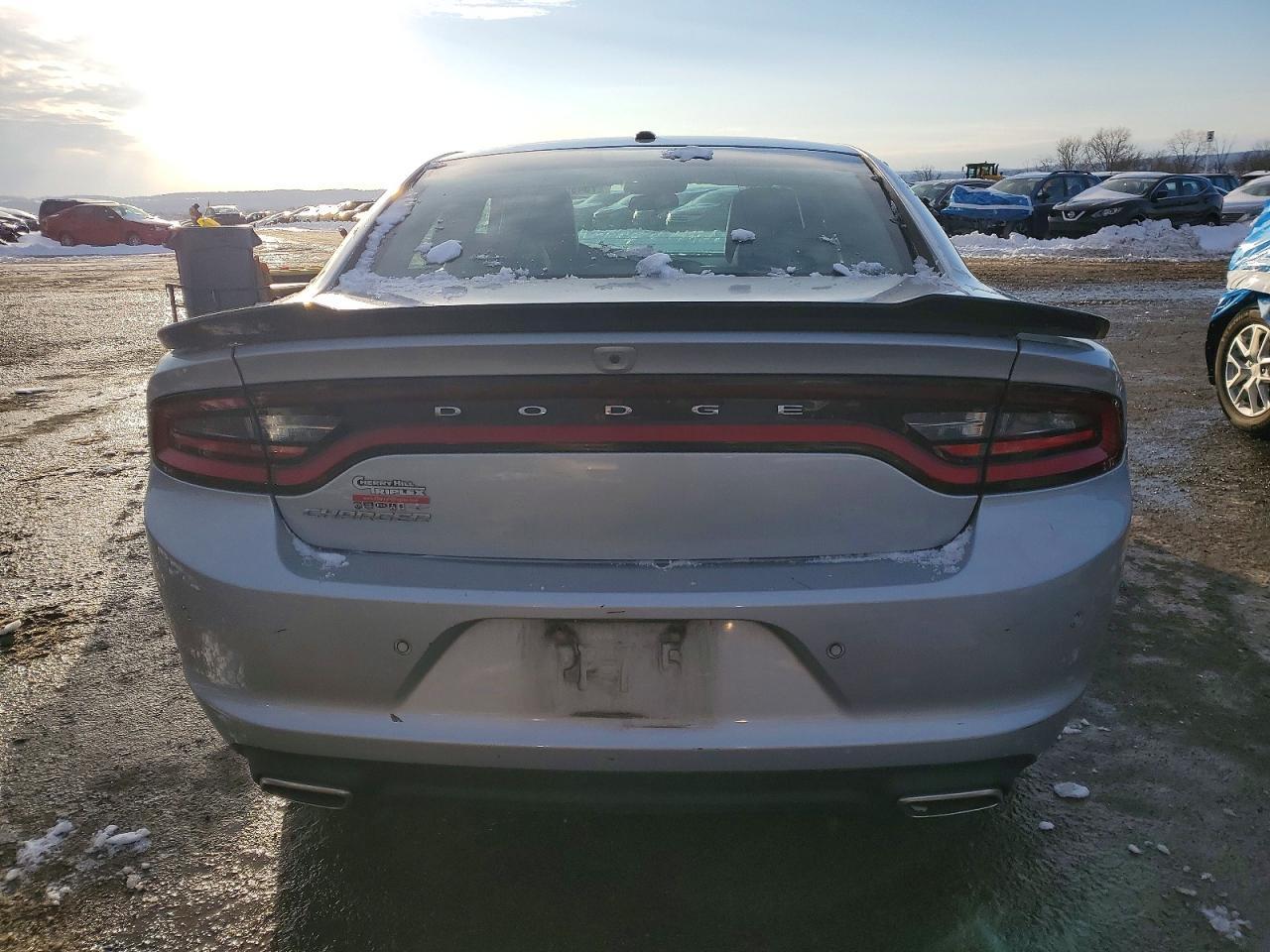 2019 Dodge Charger Sxt - zdjęcie 6