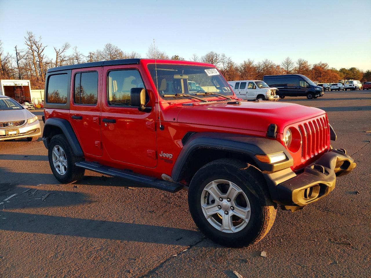 2020 Jeep Wrangler Unlimited Sport - zdjęcie 4