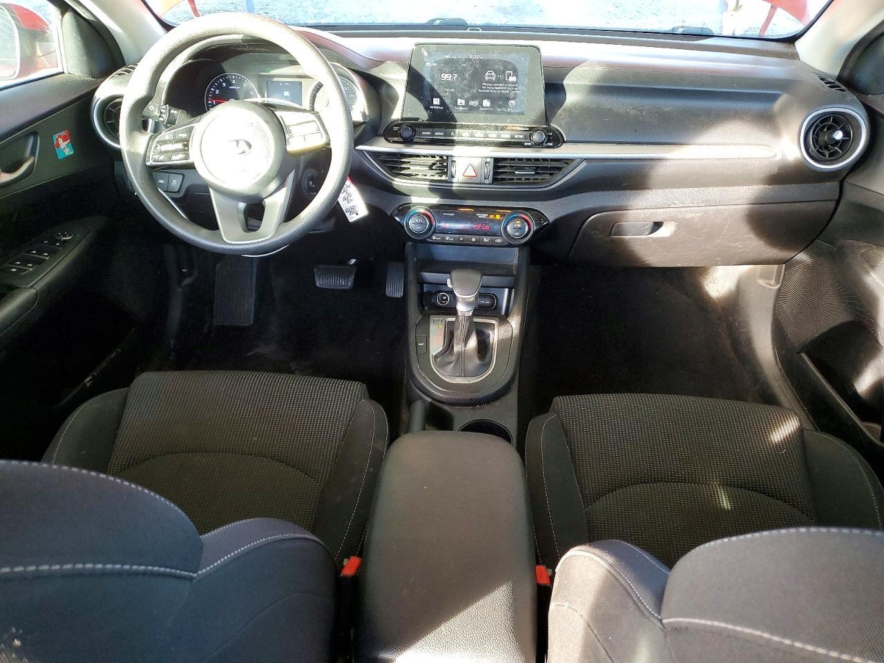 2019 Kia Forte Fe - zdjęcie 8