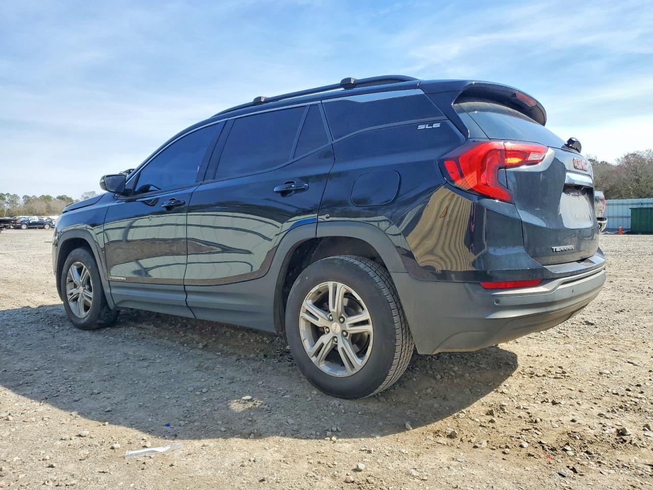 2020 GMC Terrain Sle - zdjęcie 2