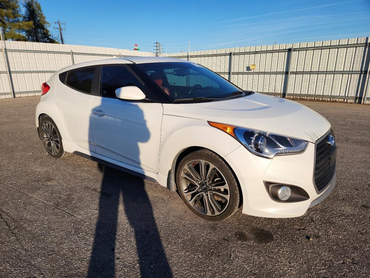 2016 Hyundai Veloster Turbo - zdjęcie 4