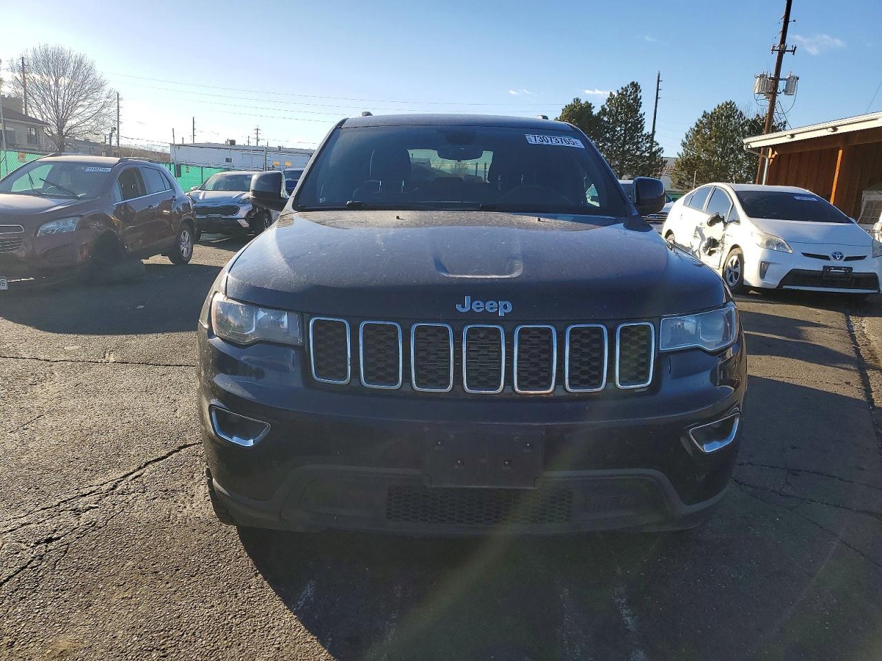 2017 Jeep Grand Cherokee Laredo - zdjęcie 5