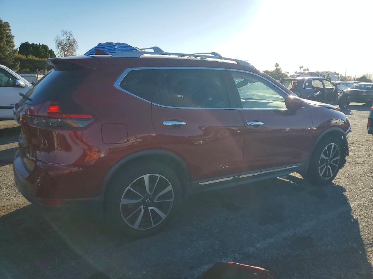 2019 Nissan Rogue S - zdjęcie 3