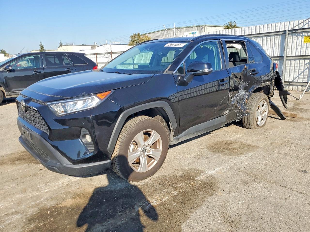 2021 Toyota Rav4 Xle - zdjęcie główne