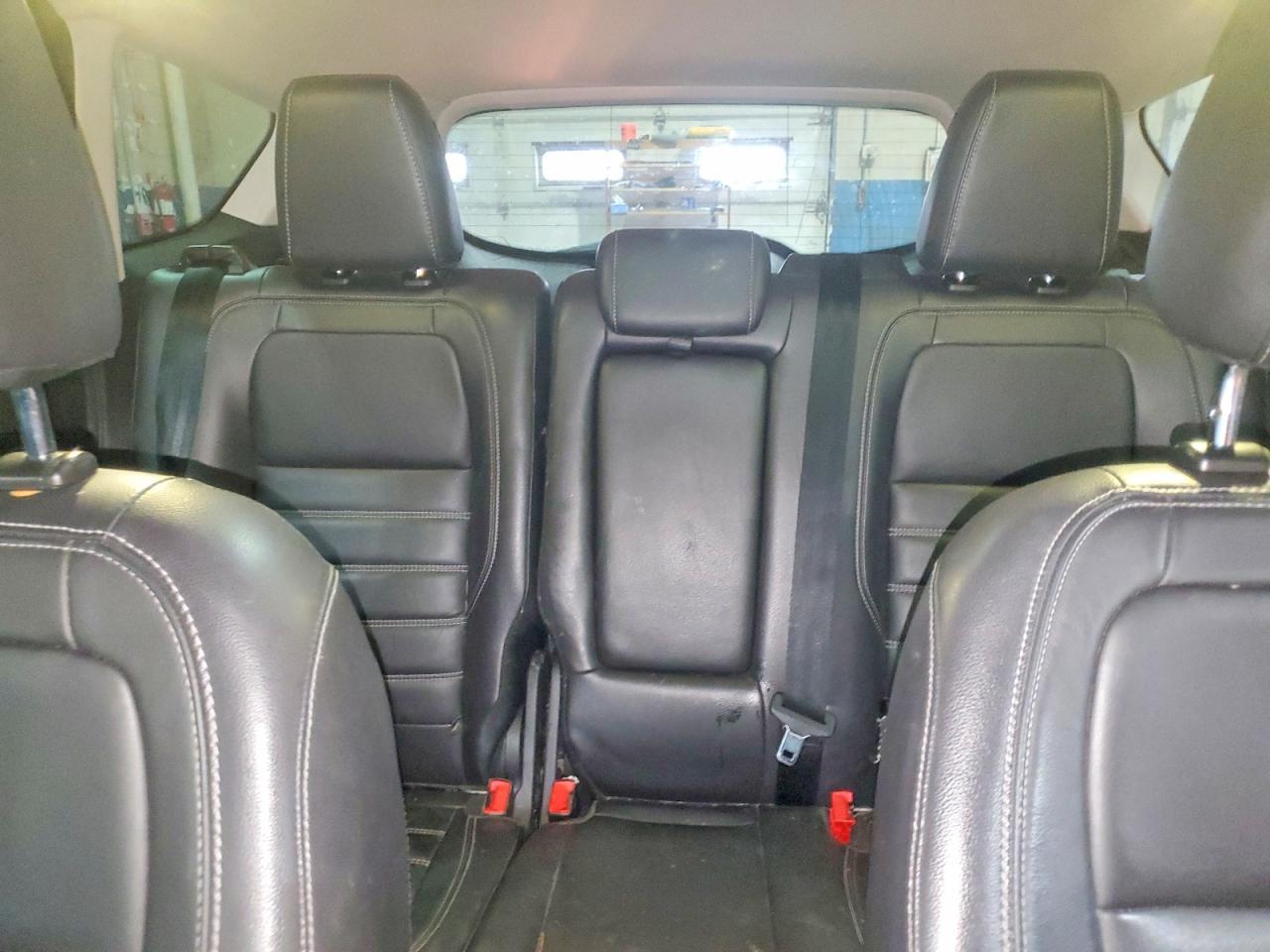 2017 Ford Escape Titanium - zdjęcie 10
