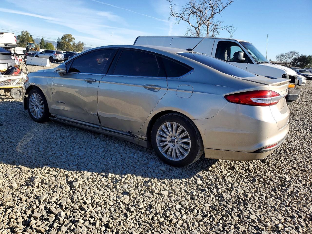 2017 Ford Fusion Se Hybrid - zdjęcie 2