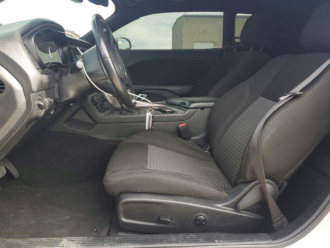 2023 Dodge Challenger Sxt - zdjęcie 7