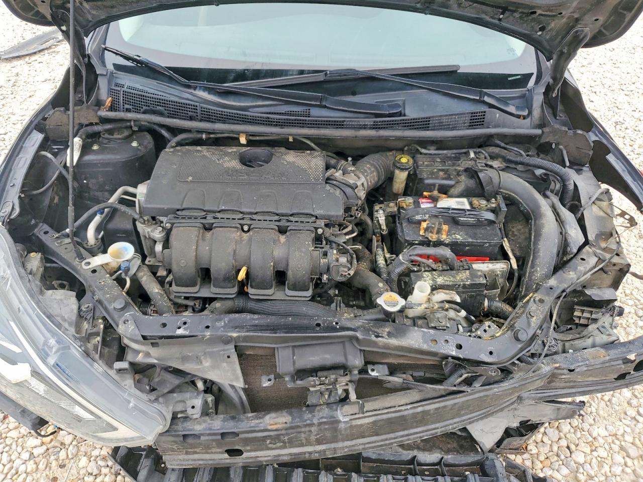2016 Nissan Sentra S - zdjęcie 11
