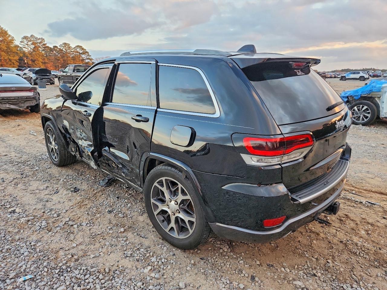 2018 Jeep Grand Cherokee Limited - zdjęcie 2