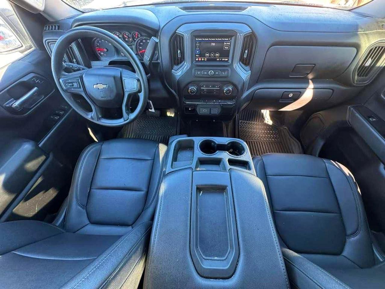 2019 Chevrolet Silverado C1500 - zdjęcie 9