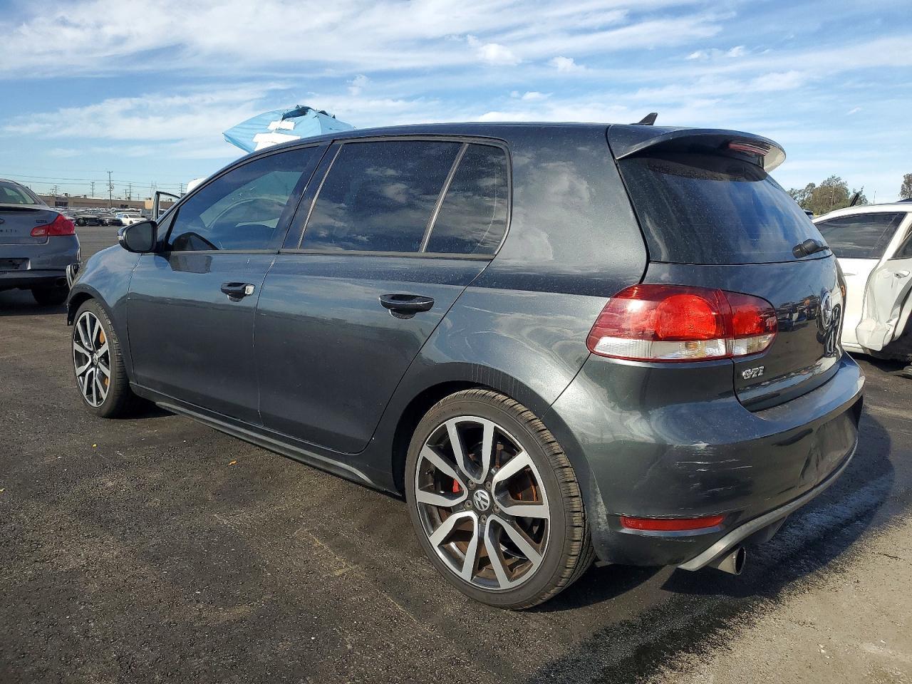 2014 Volkswagen Gti - zdjęcie 2