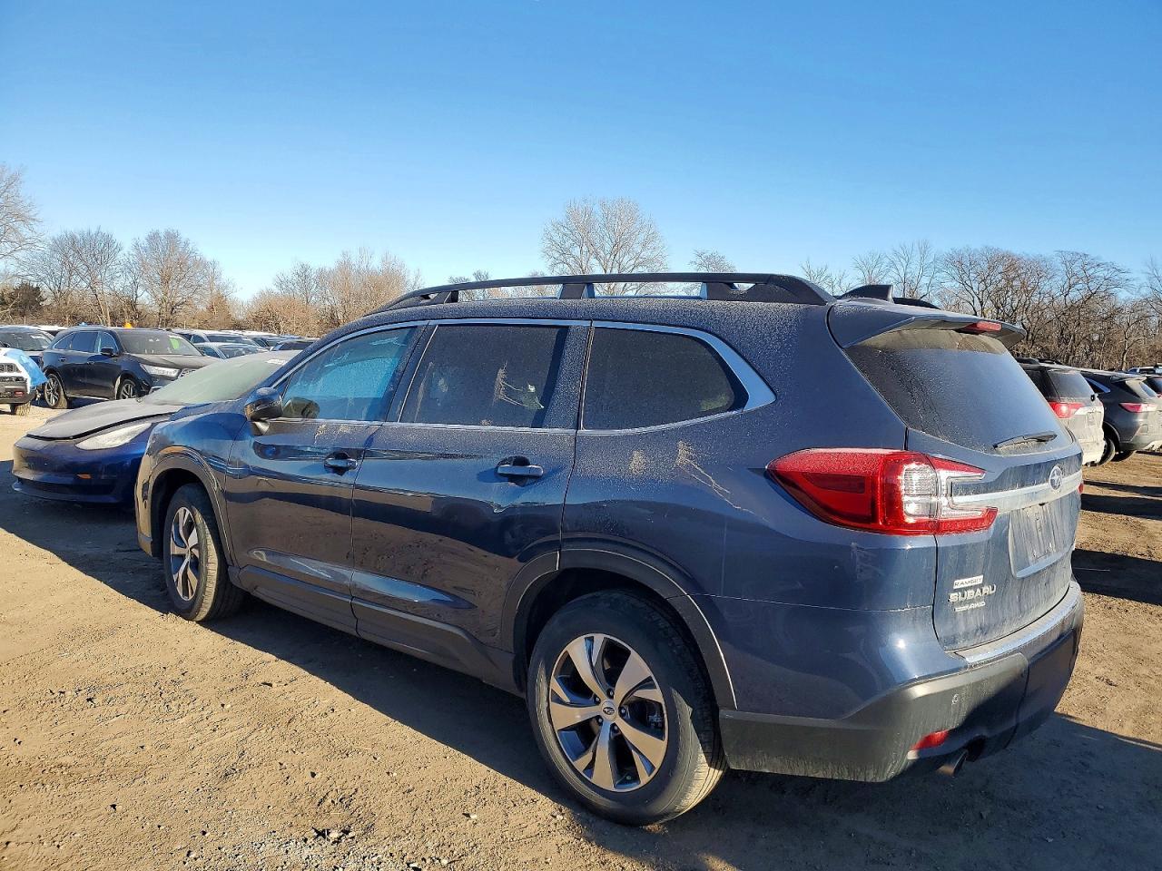 2023 Subaru Ascent Premium - zdjęcie 2