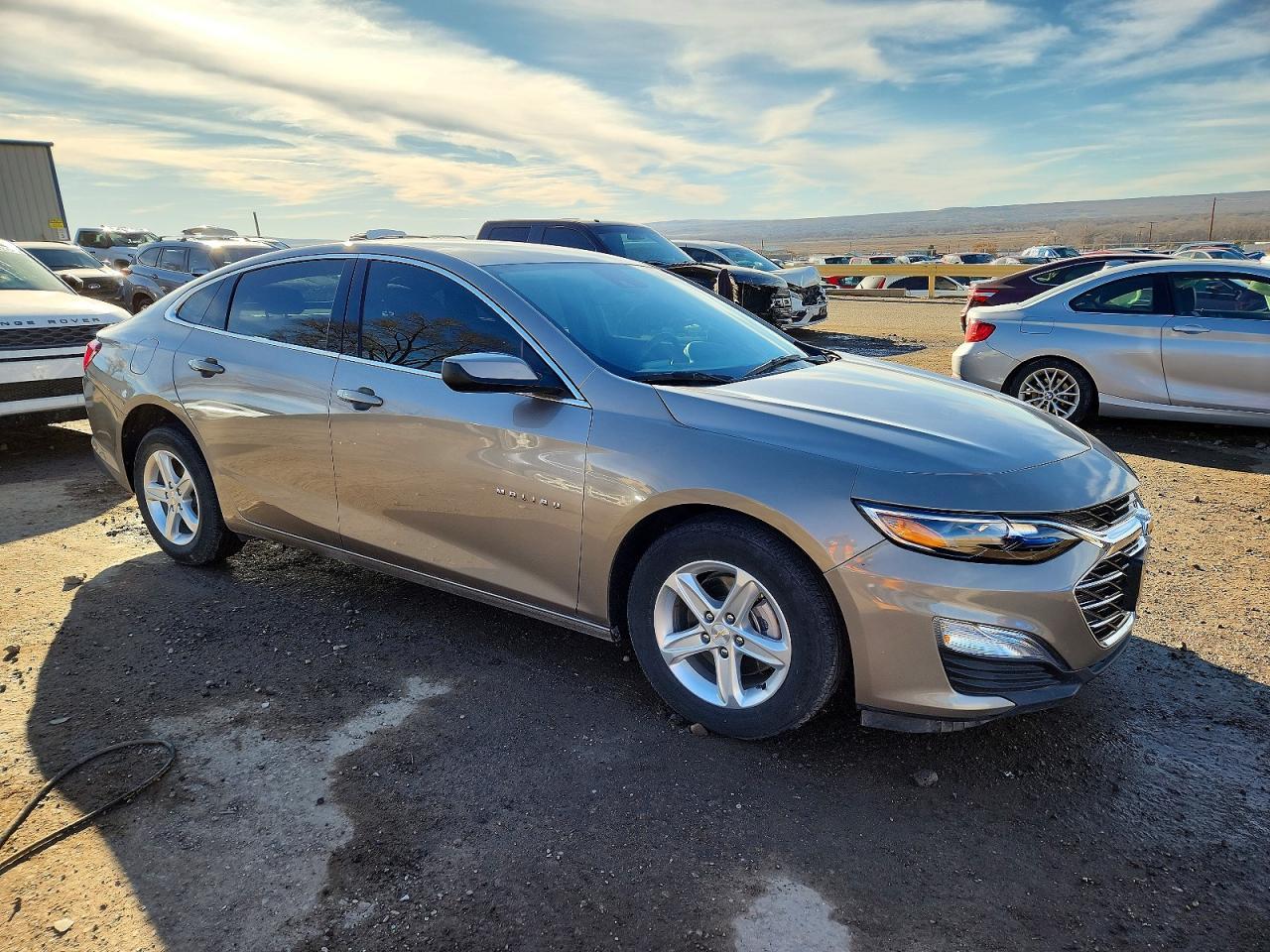 2024 Chevrolet Malibu Ls - zdjęcie 4