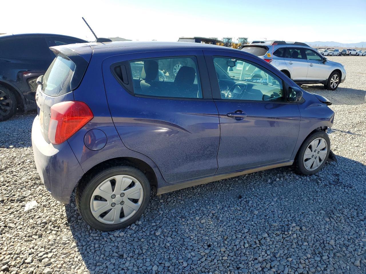 2016 Chevrolet Spark Ls - zdjęcie 3