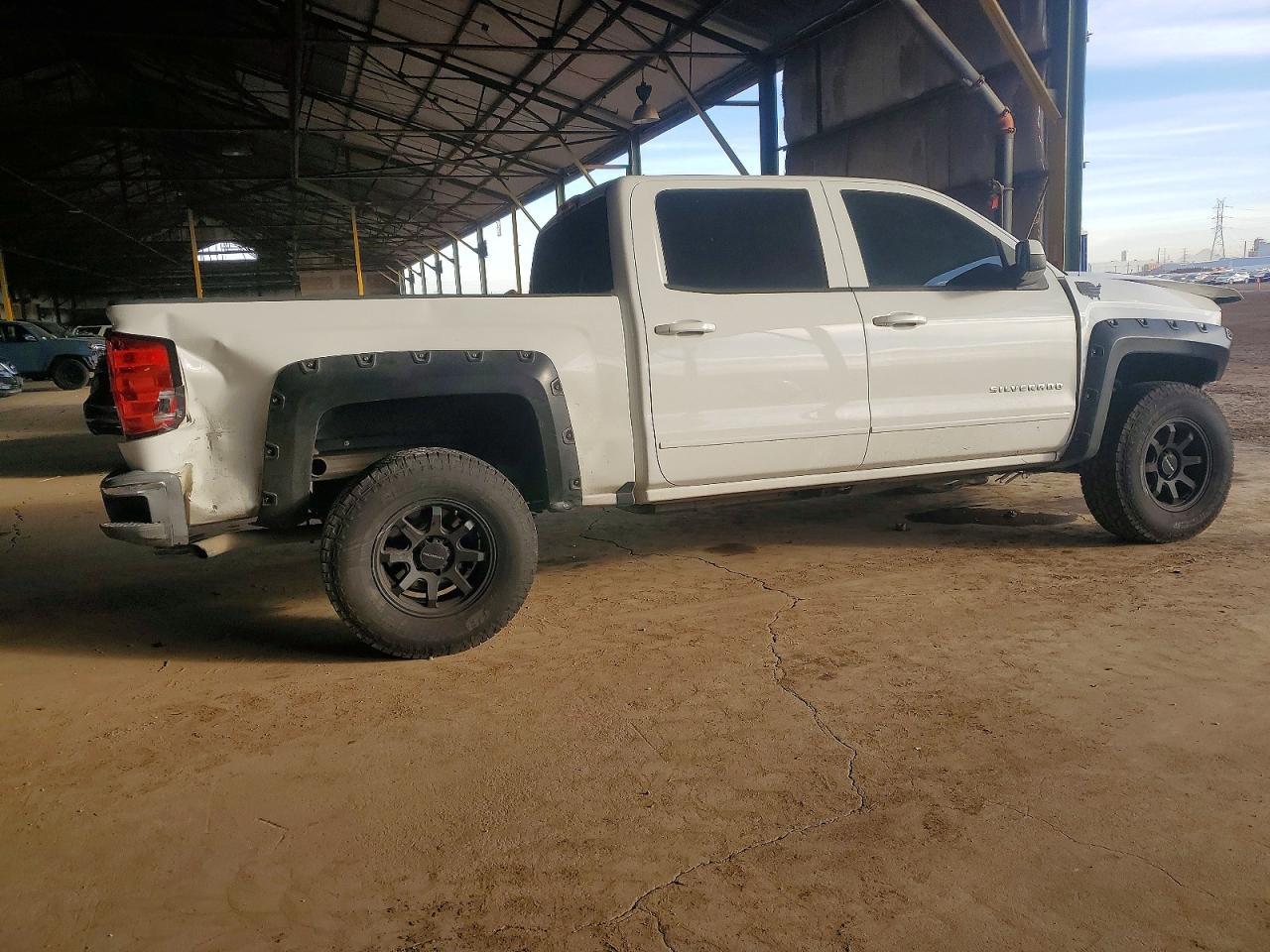 2017 Chevrolet Silverado C1500 Lt - zdjęcie 3