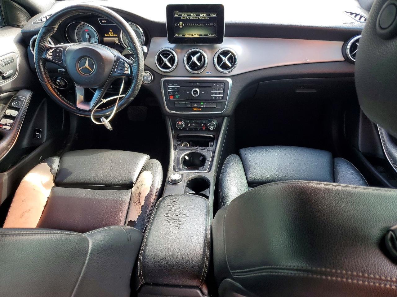 2016 Mercedes-Benz Gla 250 - zdjęcie 8