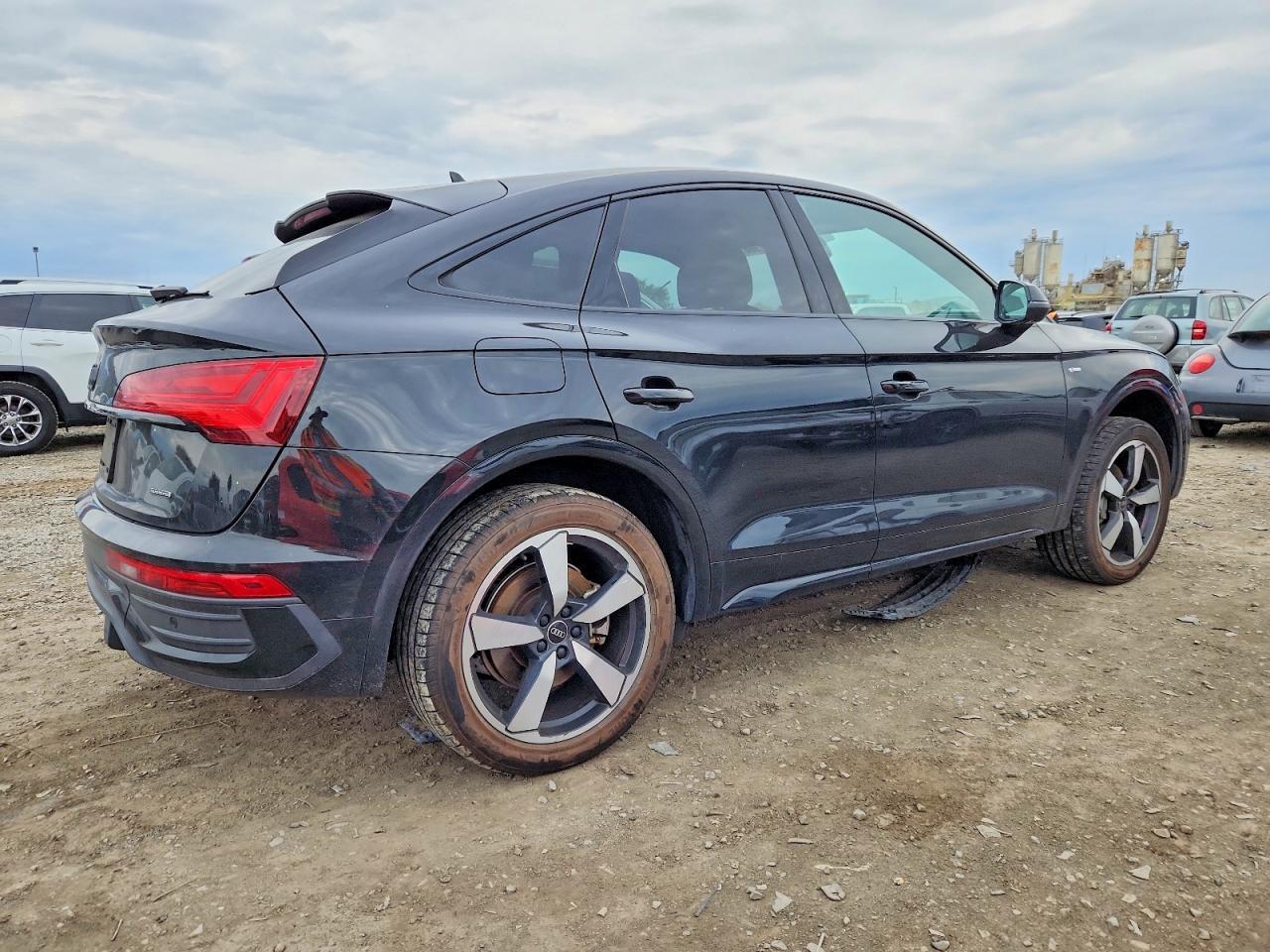 2023 Audi Q5 Sportback Prm Pls 45 - zdjęcie 3