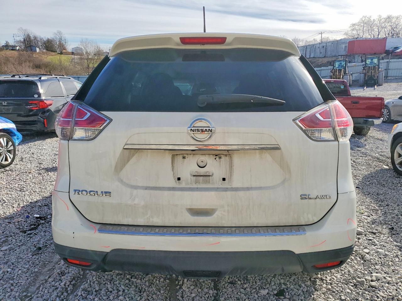 2016 Nissan Rogue S - zdjęcie 6