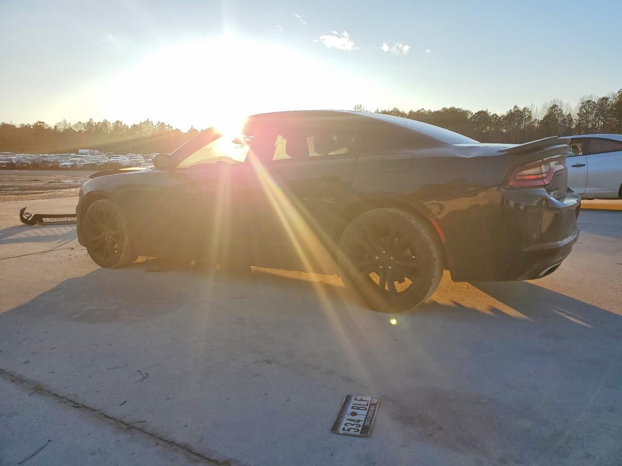 2016 Dodge Charger Se - zdjęcie 2