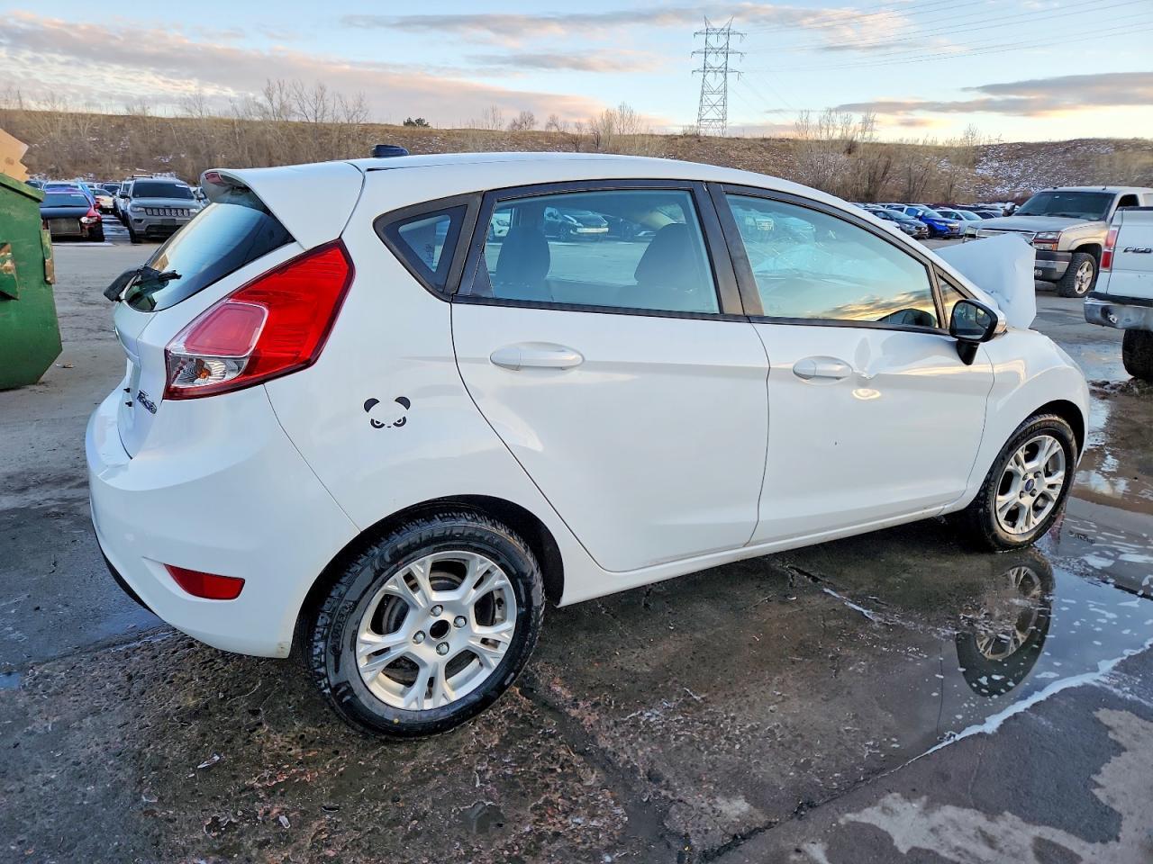 2014 Ford Fiesta Se - zdjęcie 3