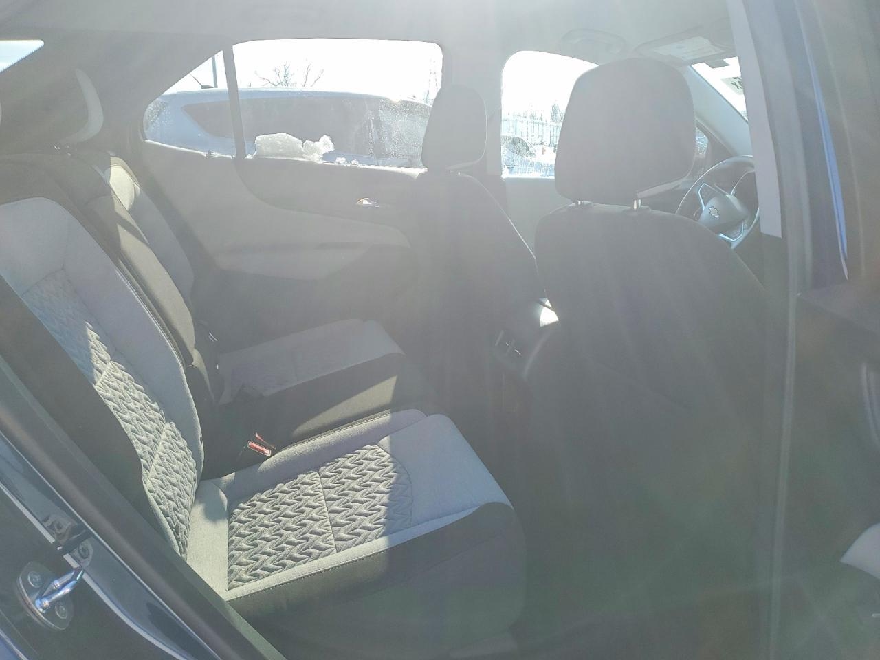 2022 Chevrolet Equinox Ls - zdjęcie 11