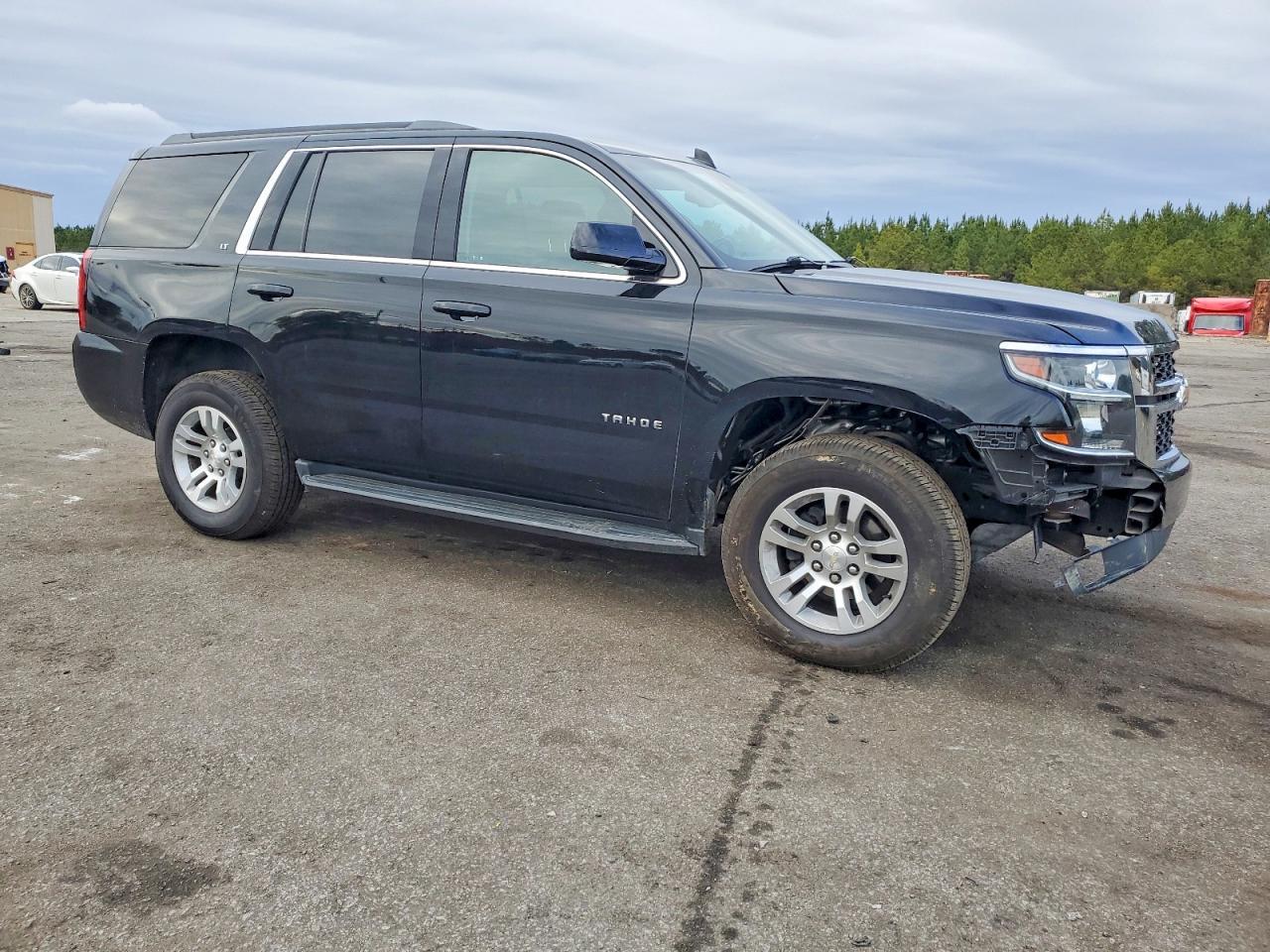 2020 Chevrolet Tahoe C1500 Lt - zdjęcie 4