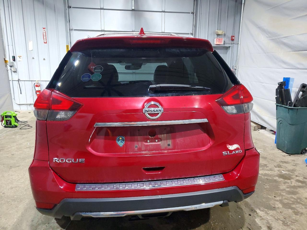 2017 Nissan Rogue S - zdjęcie 6