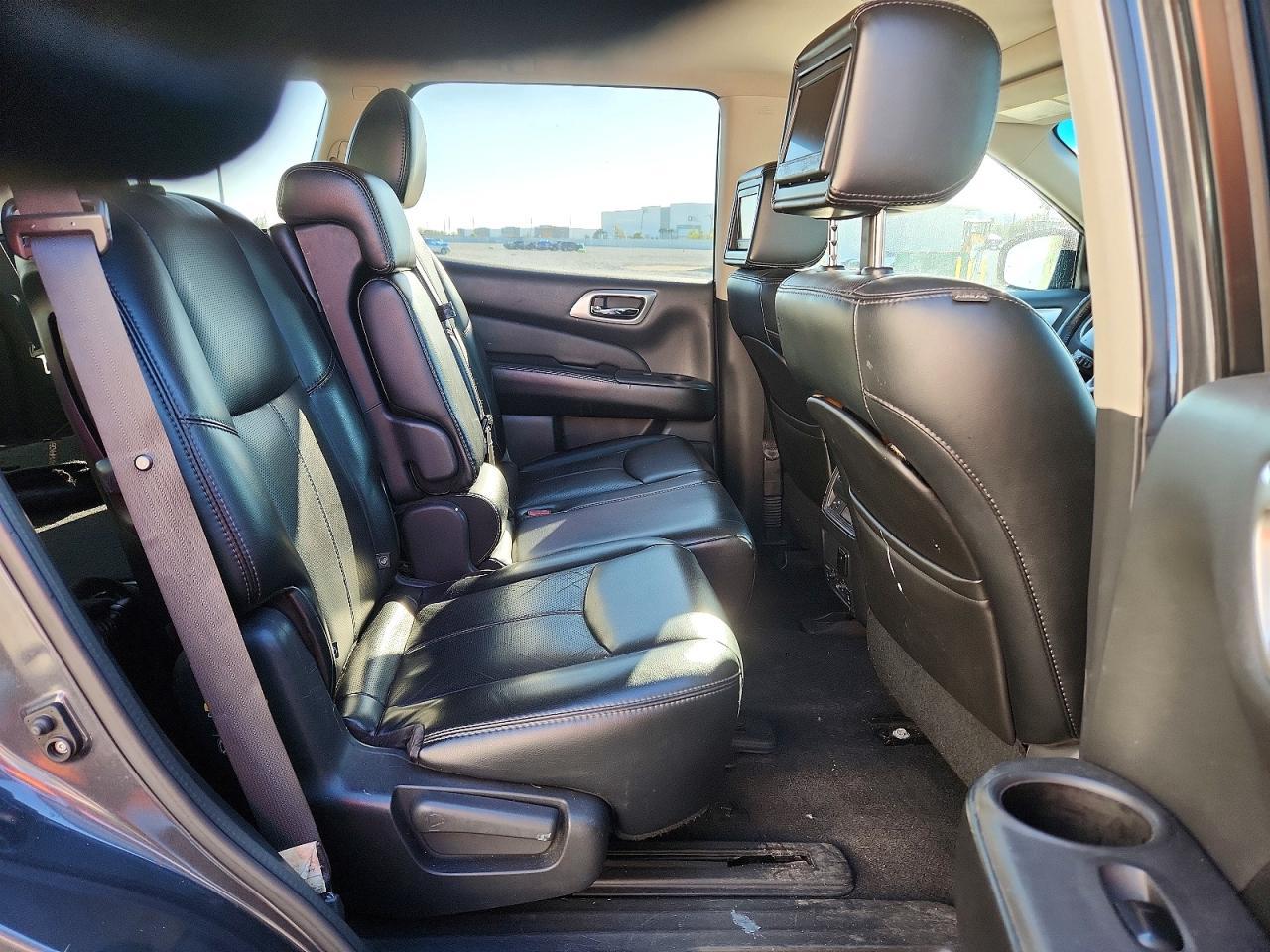 2014 Nissan Pathfinder S - zdjęcie 11