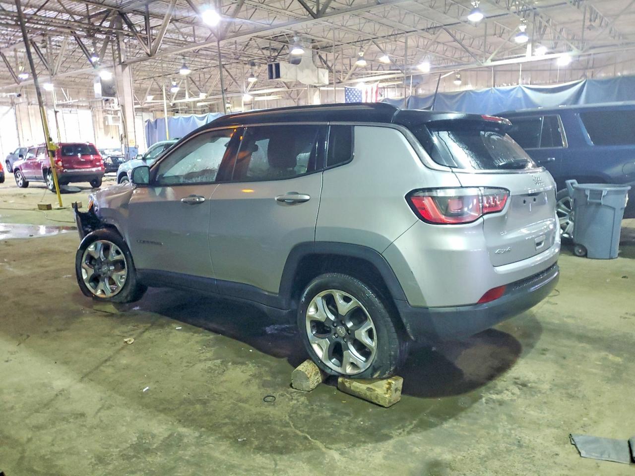 2019 Jeep Compass Limited - zdjęcie 2