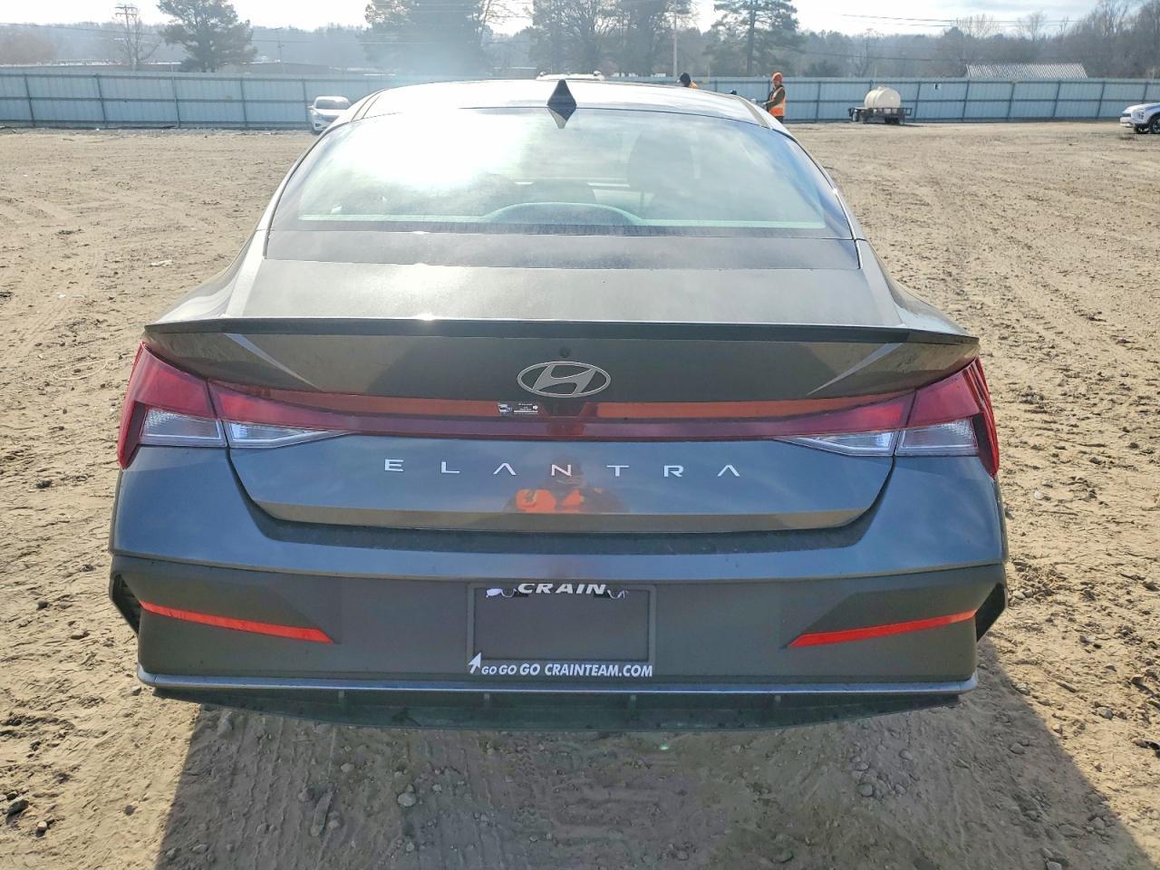 2026 Hyundai Elantra Sel Sport - zdjęcie 6