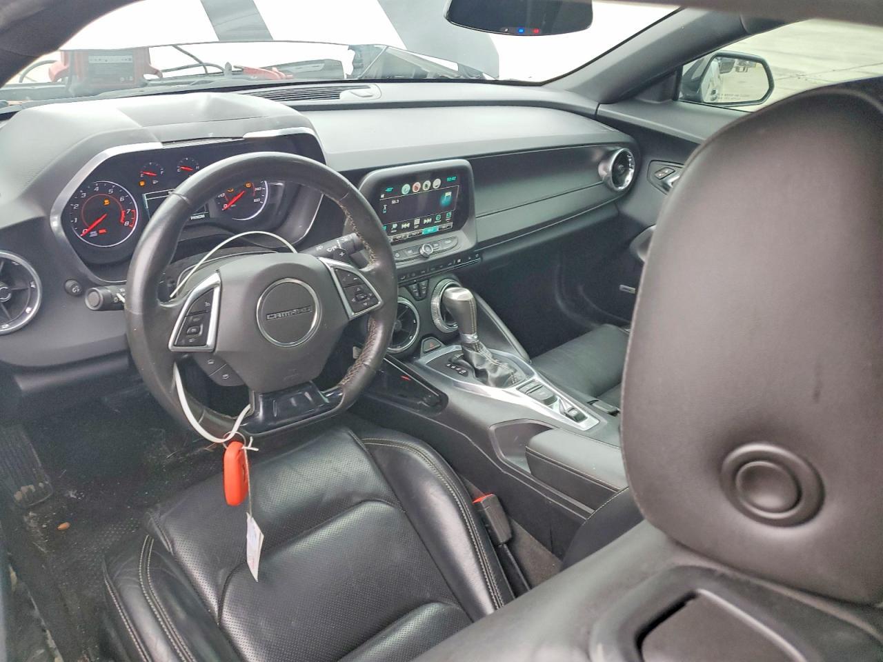 2016 Chevrolet Camaro Lt - zdjęcie 8