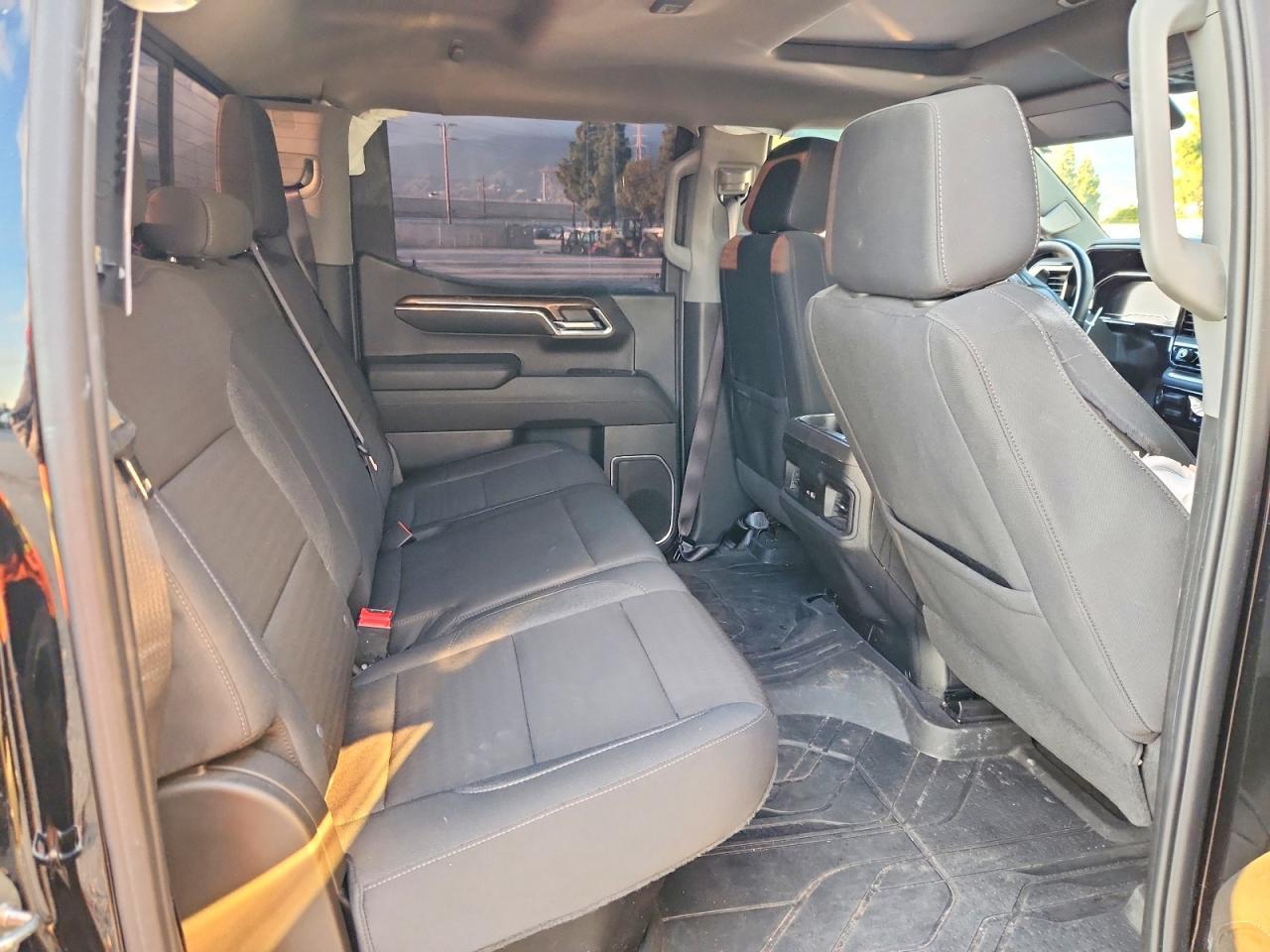 2024 Chevrolet Silverado K1500 Rst - zdjęcie 10